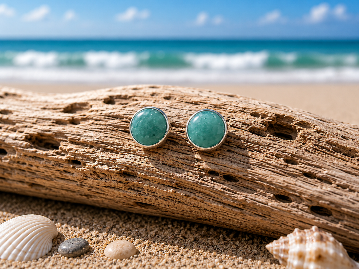 BIG SHORE STUDS