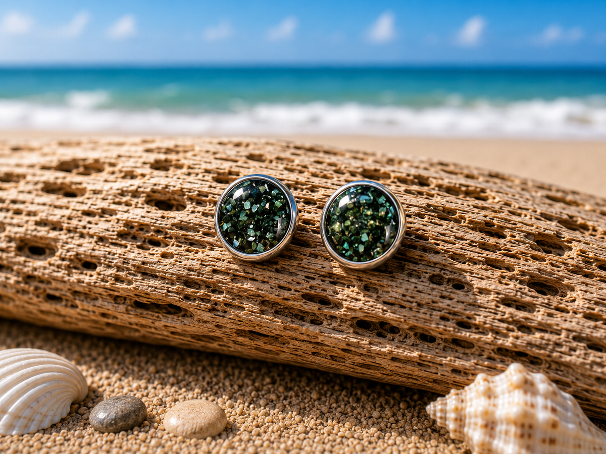 BIG SHORE STUDS