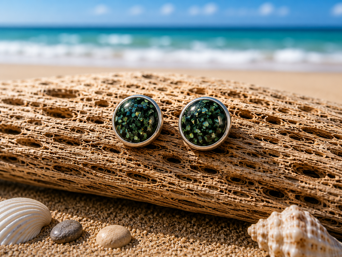 BIG SHORE STUDS