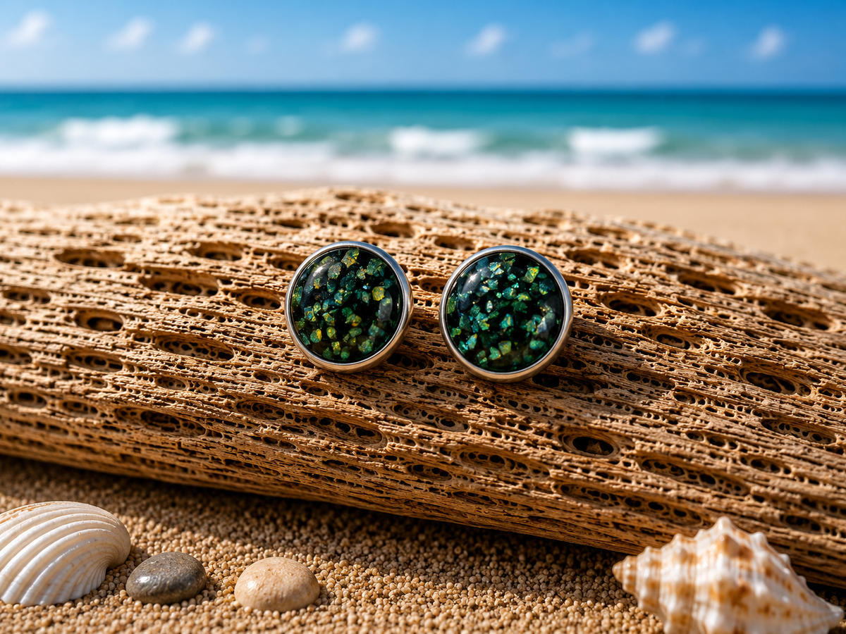BIG SHORE STUDS