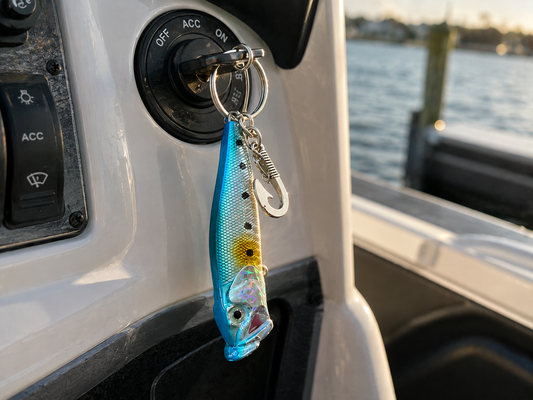 LUCKY LURE KEY CHAIN