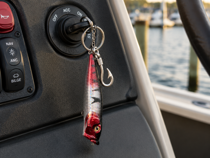 LUCKY LURE KEY CHAIN