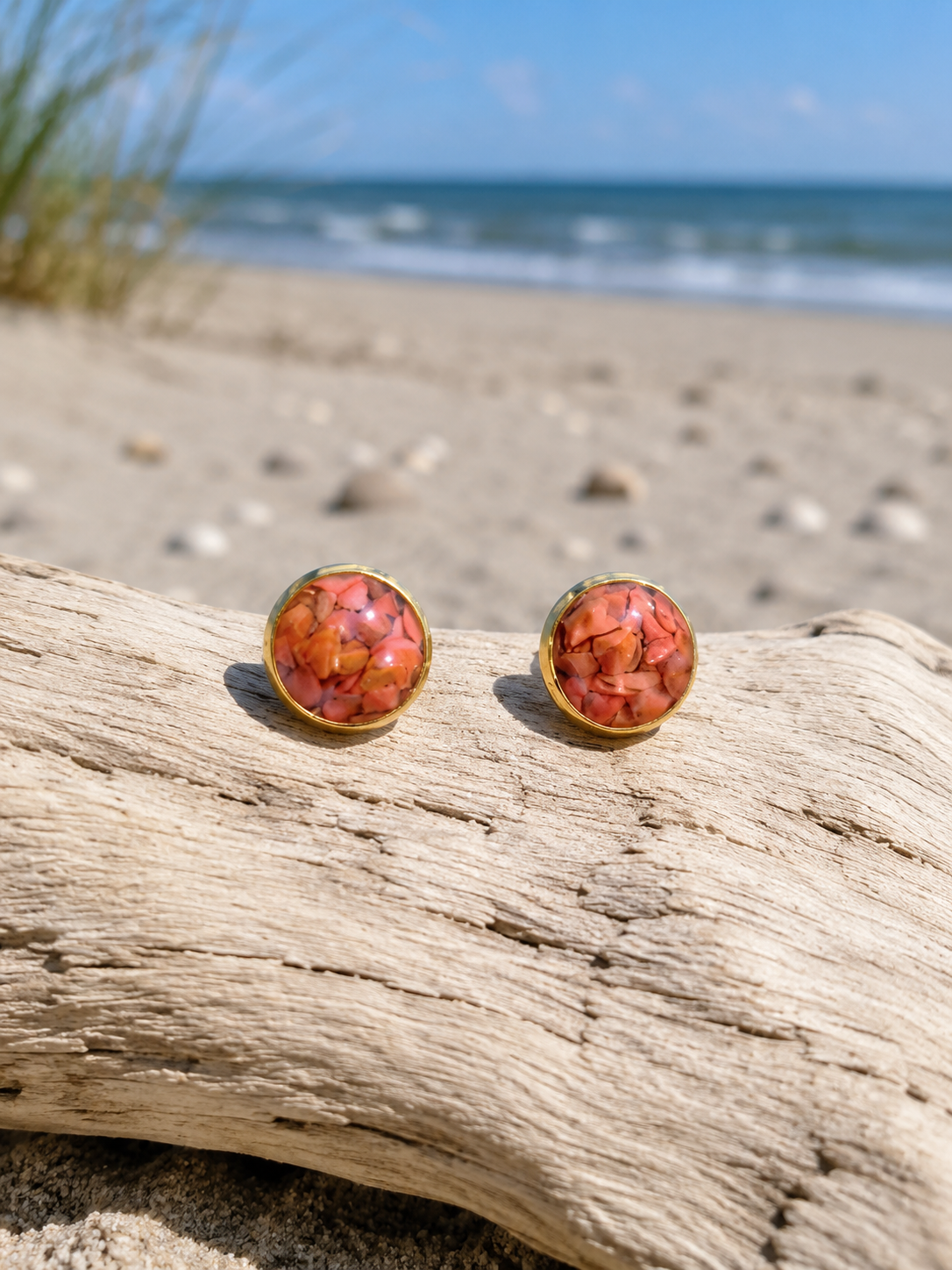 SHORE STUDS